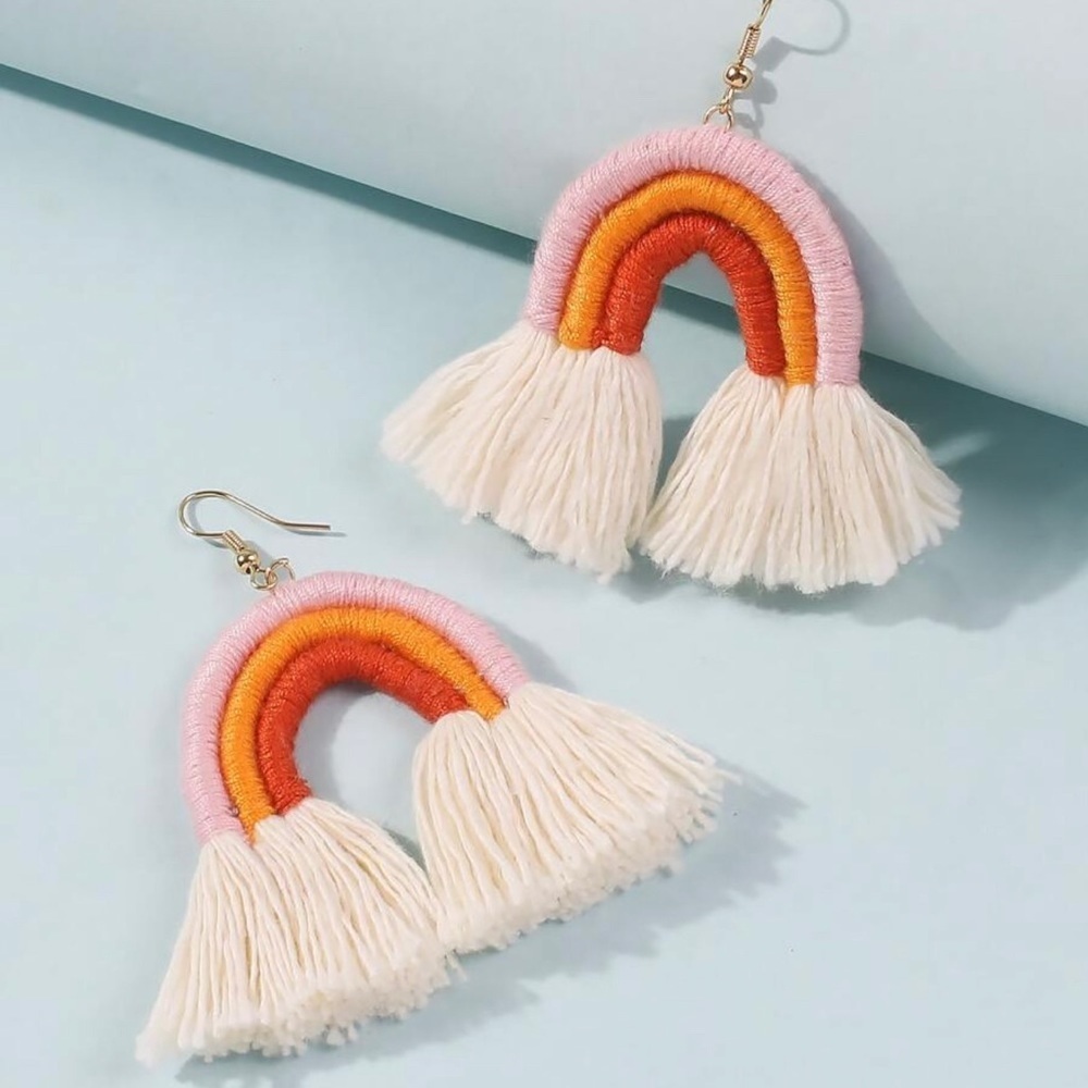 🌈 Rainbow Tassel Earrings